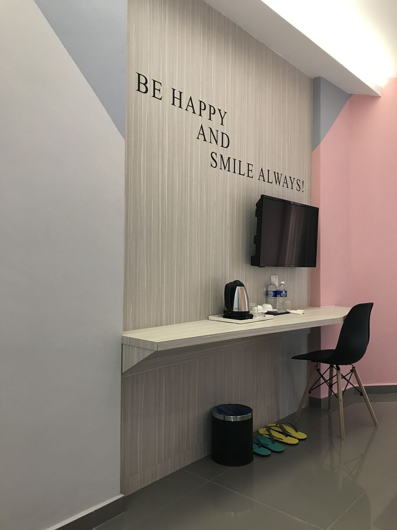 Hotel 99 Kota Kemuning Шах Алам Екстериор снимка